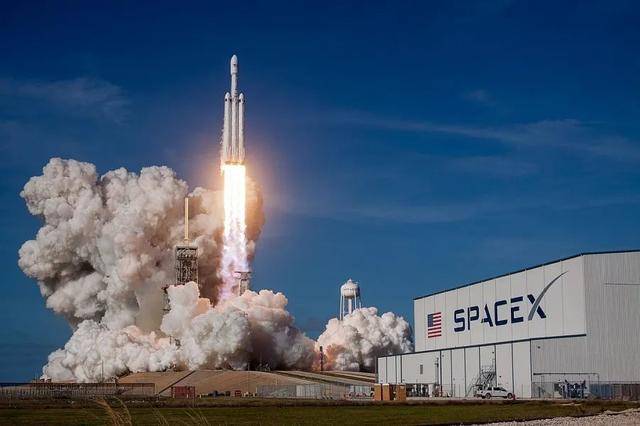 星际|SpaceX星际飞船试飞再次爆炸 太空旅行的成本有多高？