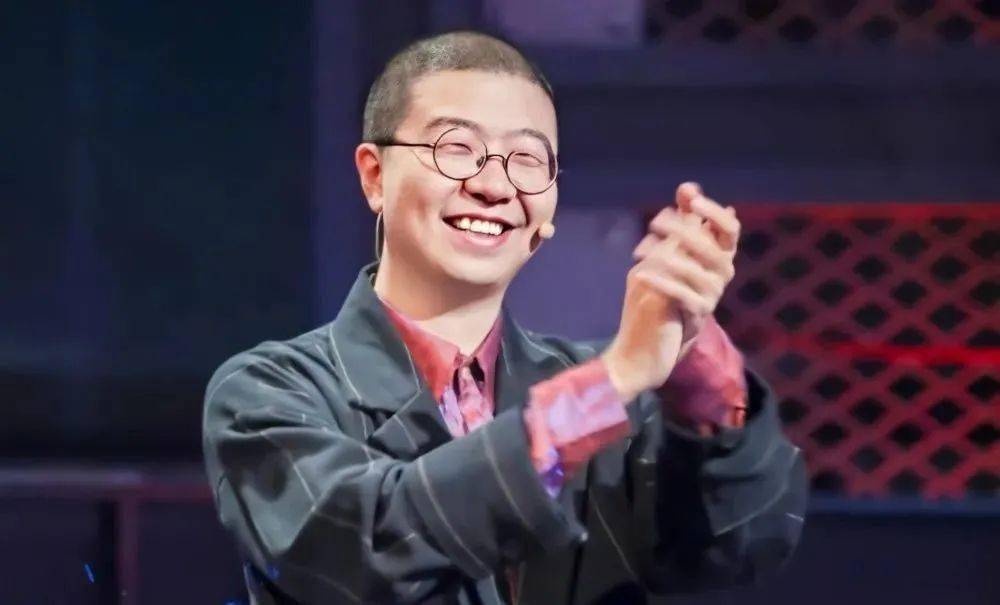 李诞代言胸罩翻车只要能赚钱尊重女性算个屁