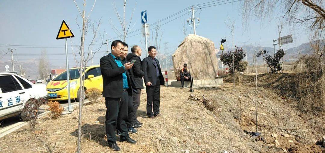 党委副书记,镇长王健,副镇长陈纪永,二级主任科员潘维广及相关企业