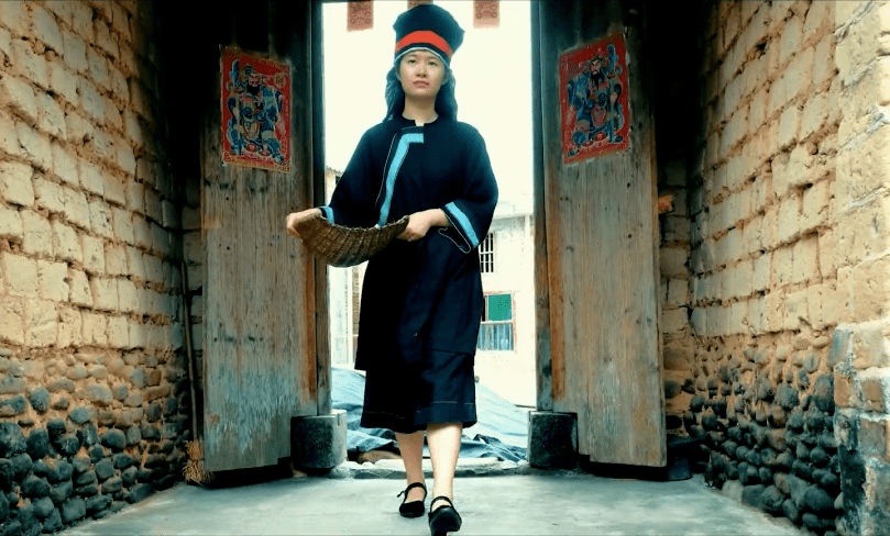 自秦汉以来,桂东地区逐步形成了中原文化与岭南土著文化交融缓冲带的