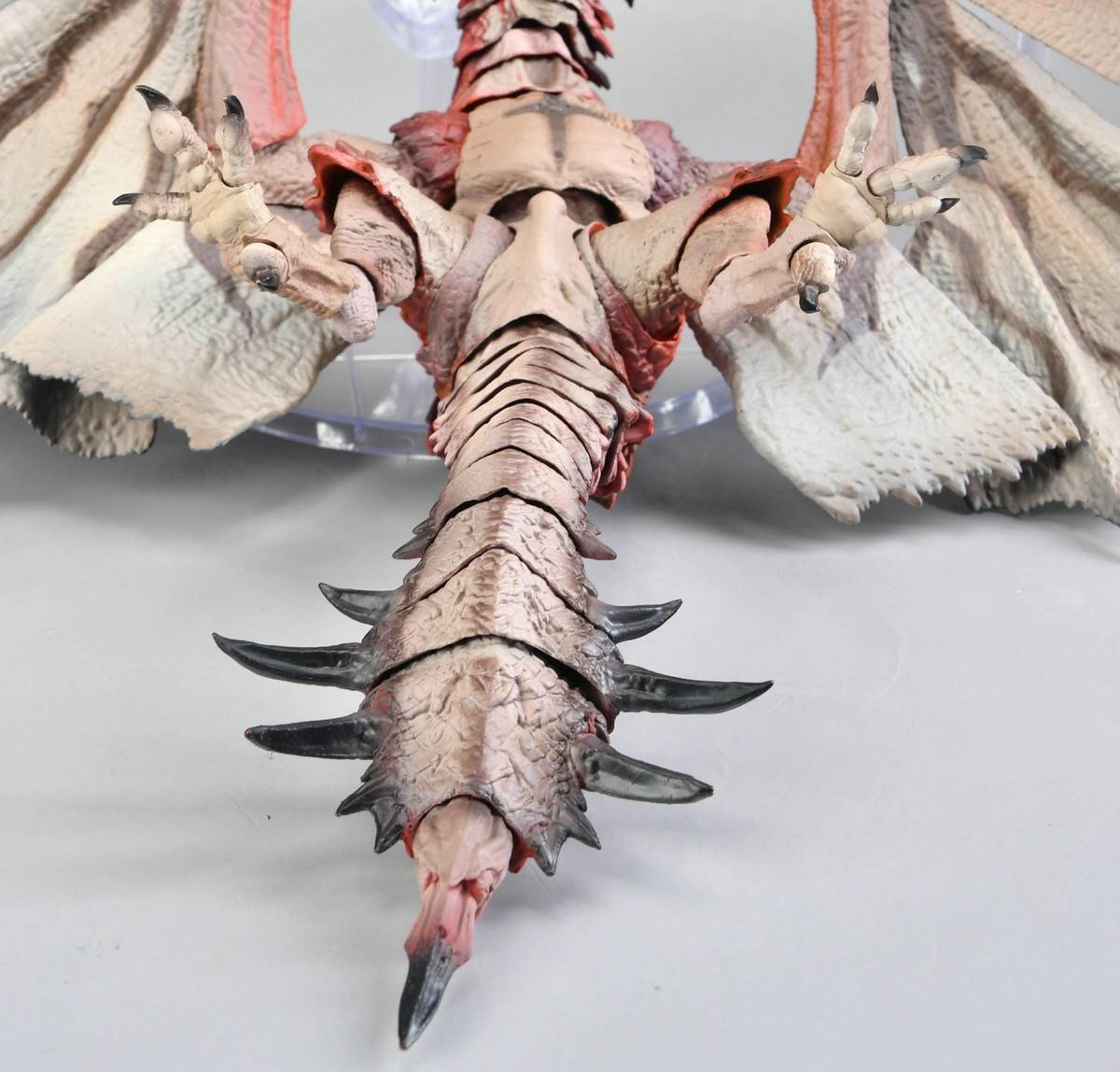 78官测万代shm雄火龙