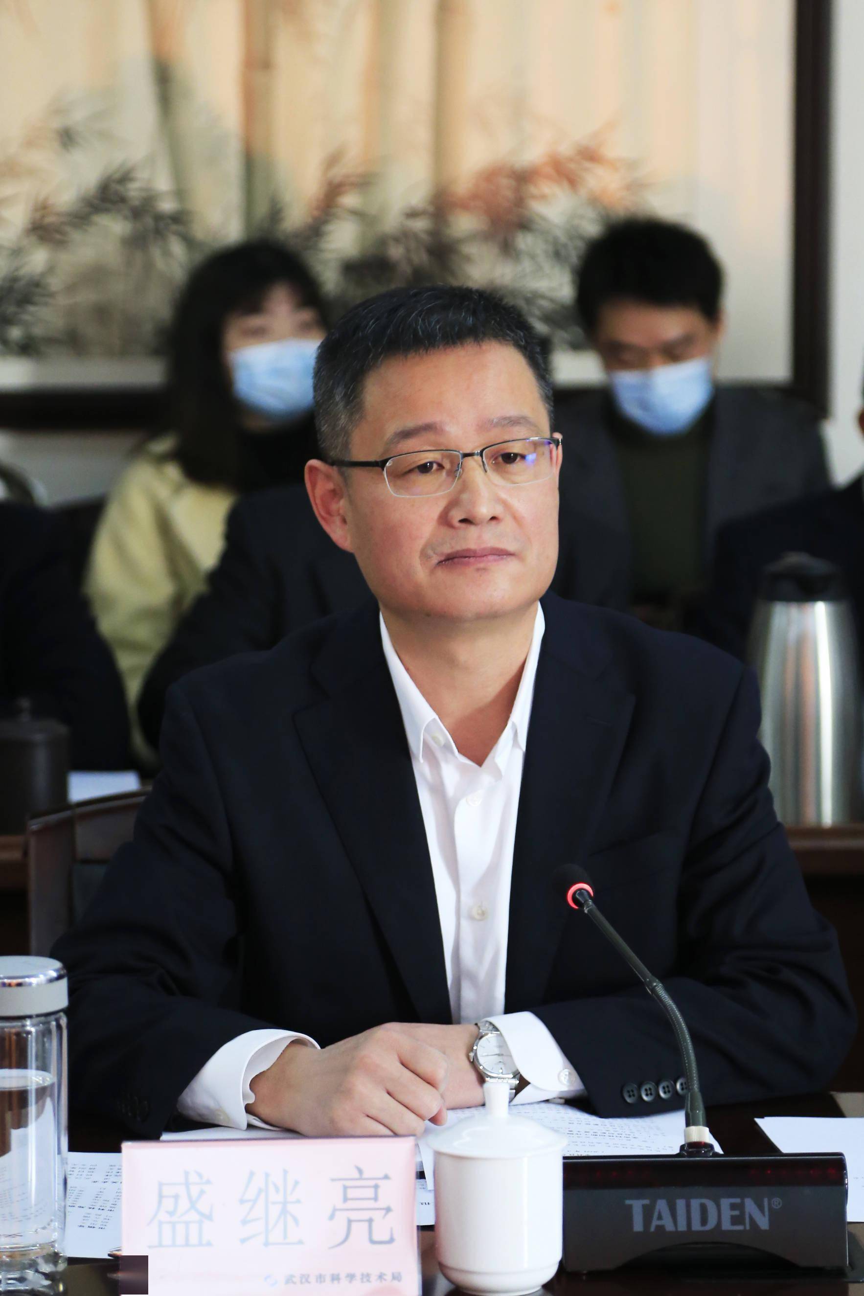 程用文市长调研科技创新工作激发科技创新活力营造热带雨林式创新生态