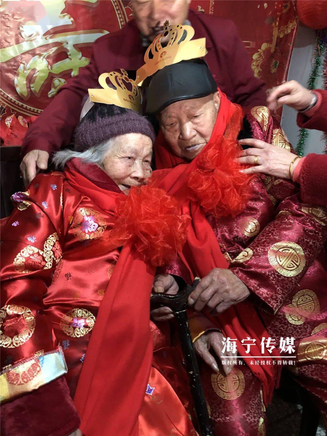 严父陪伴子女的时间并不多为了生计常年跑在外面