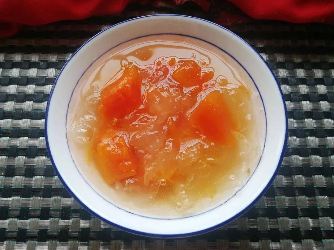 喝一次等于敷30贴面膜的养颜汤,美女必备,你们想试试吗?