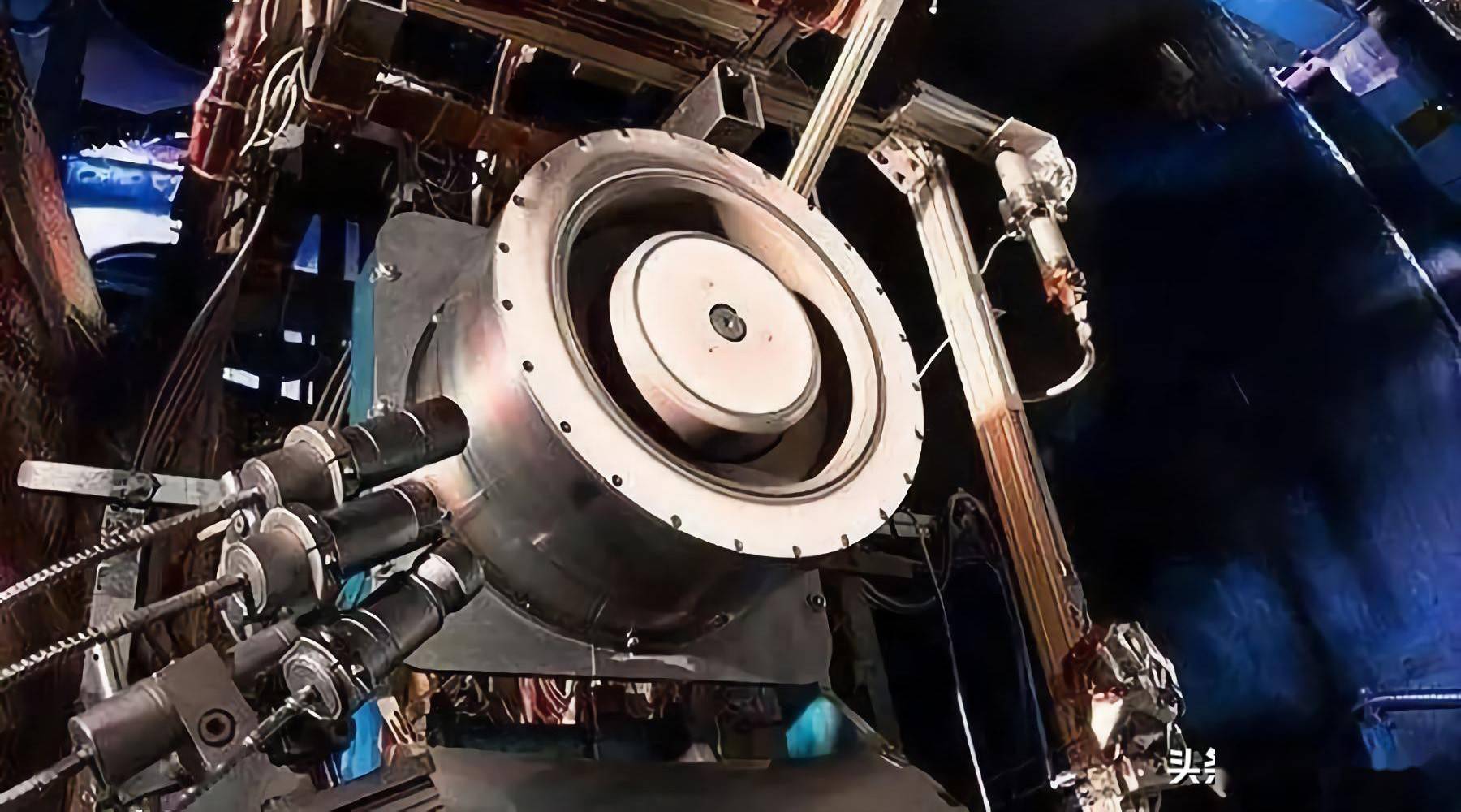 化学动力发动机就是扔东西离子发动机的原理是什么其实也一样