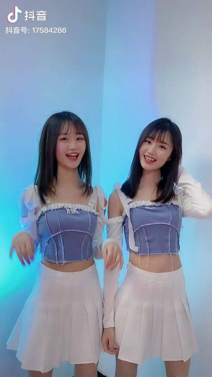 在吗吃饭了吗没吃的话吃我两拳琪琳仙女儿