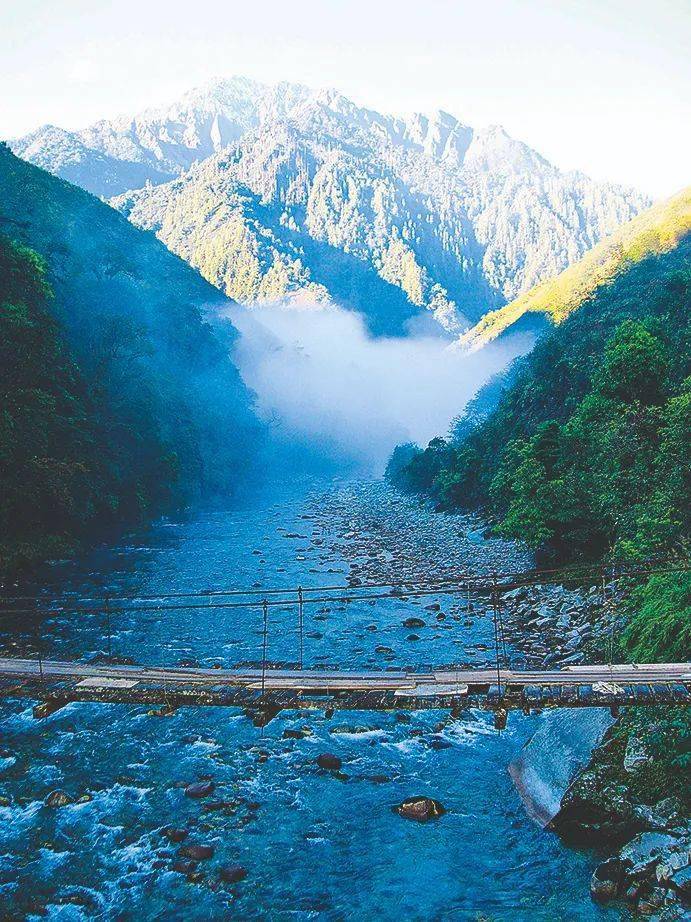 上帝的桥梁高黎贡山