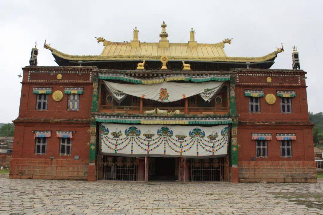 文旅新闻游青海览古建丨高原上的皇家寺院互助县却藏寺八