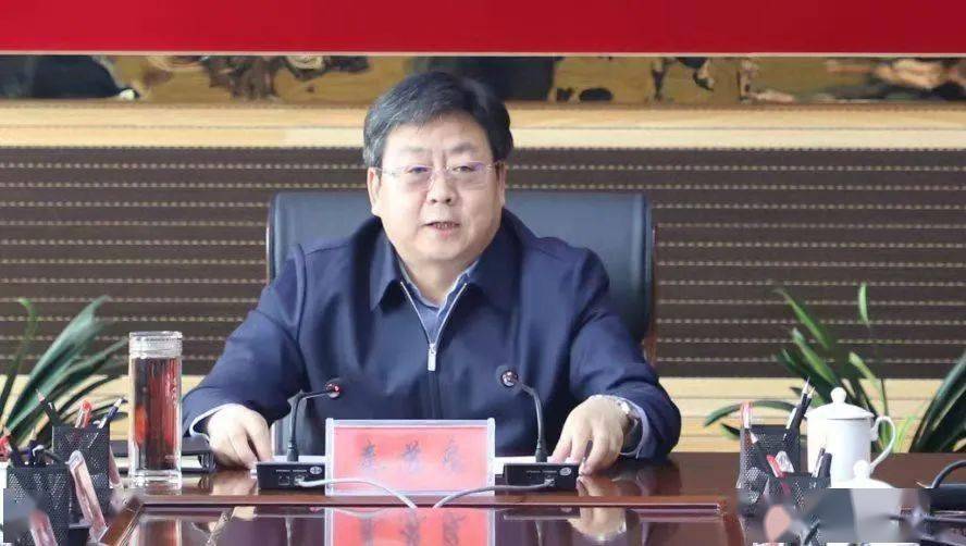 秦苏良指出,此次对我区领导班子进行调整补充,是结合我区干部队伍建设