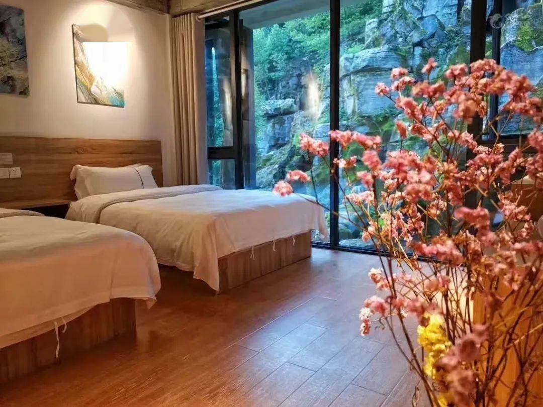 人均200 ,清明两天一晚亲子营,网红民宿觅春光!_山王