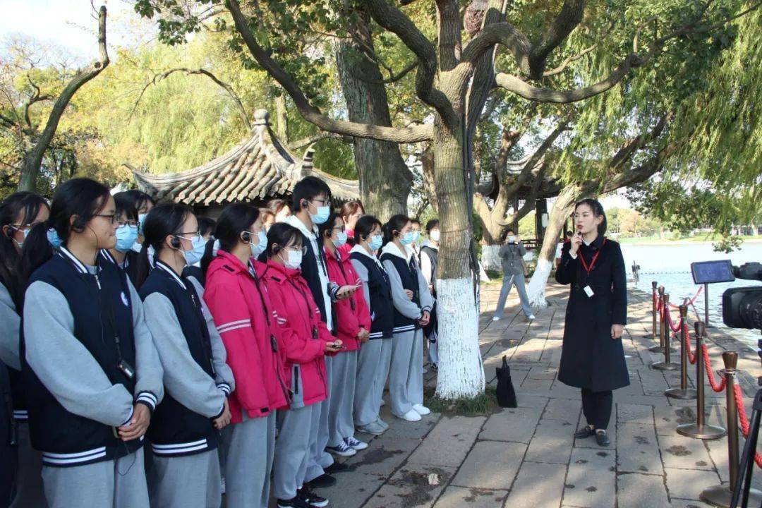 市委书记张兵给嘉兴技师学院旅游管理专业17级全体同学回信啦!