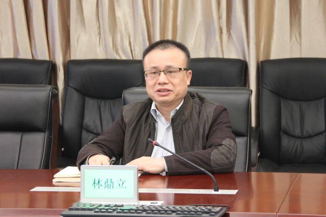 李波等一行听取桂林市检察院党组书记,检察长林鼎立关于全院推进检察