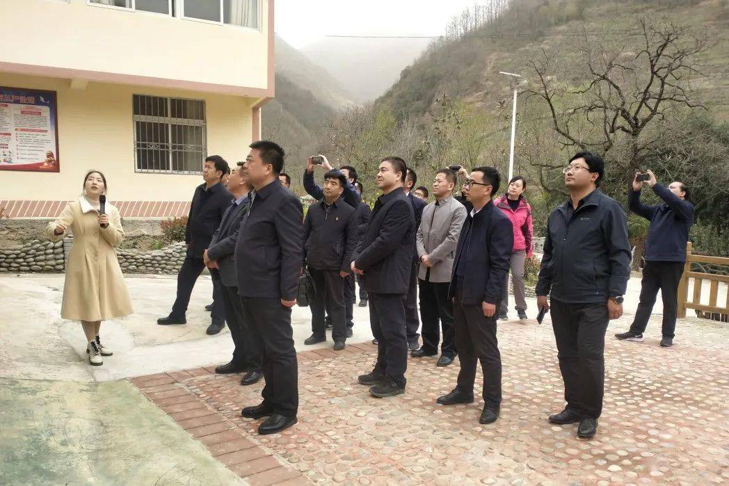 华亭市党政考察团一行到岸门口镇交流学习美丽乡村建设乡村旅游等工作