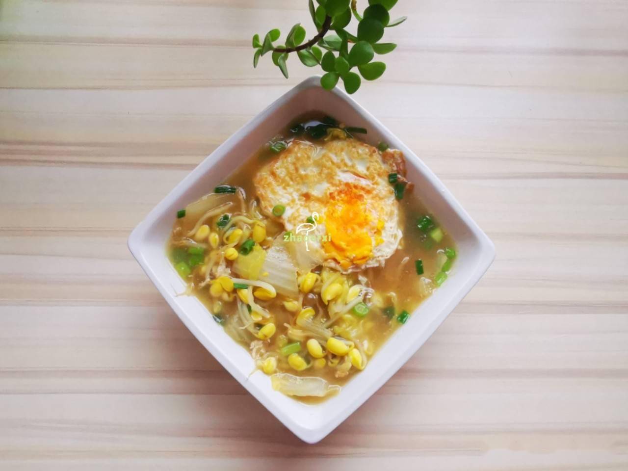 小黄豆芽热量 52f37f3ce7934993a0baefb056c14fa6.jpeg
