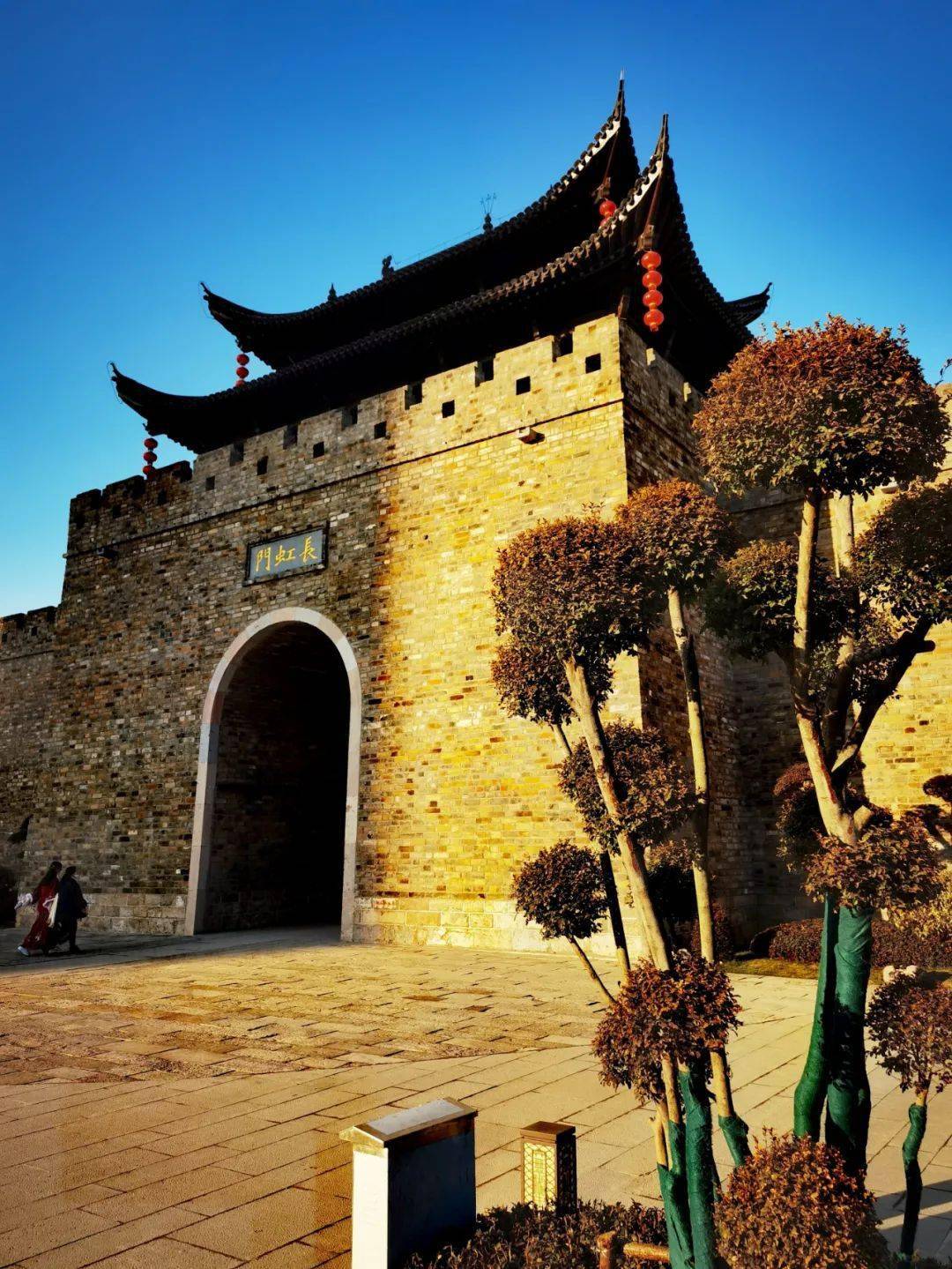 安徽这座古城号称"中国第一座城隍庙"~~_东吴