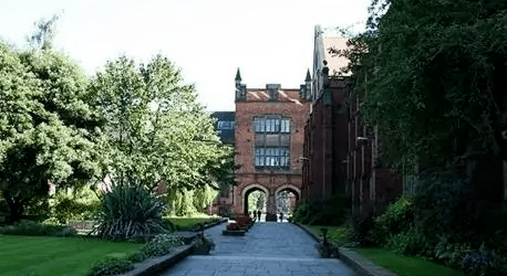 杜伦大学:世界百强名校竟藏“黑袍”学院?带你揭秘古老学府不为人知的秘密_College