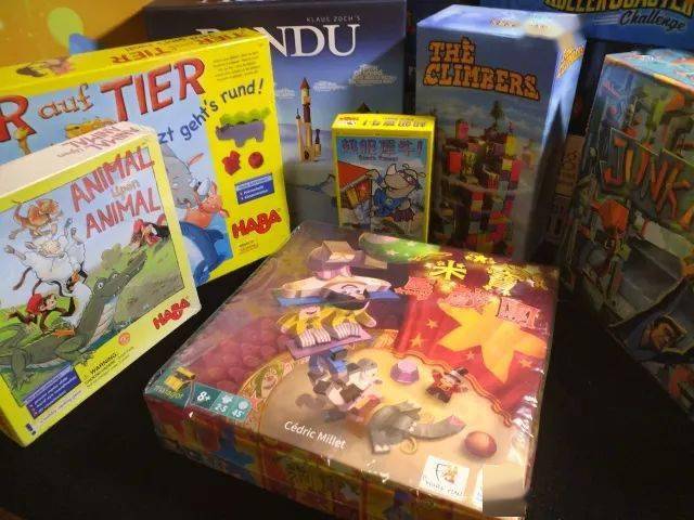 搭积木游戏叫什么 60a50e5d44404f738956f18b19a413d1.jpeg