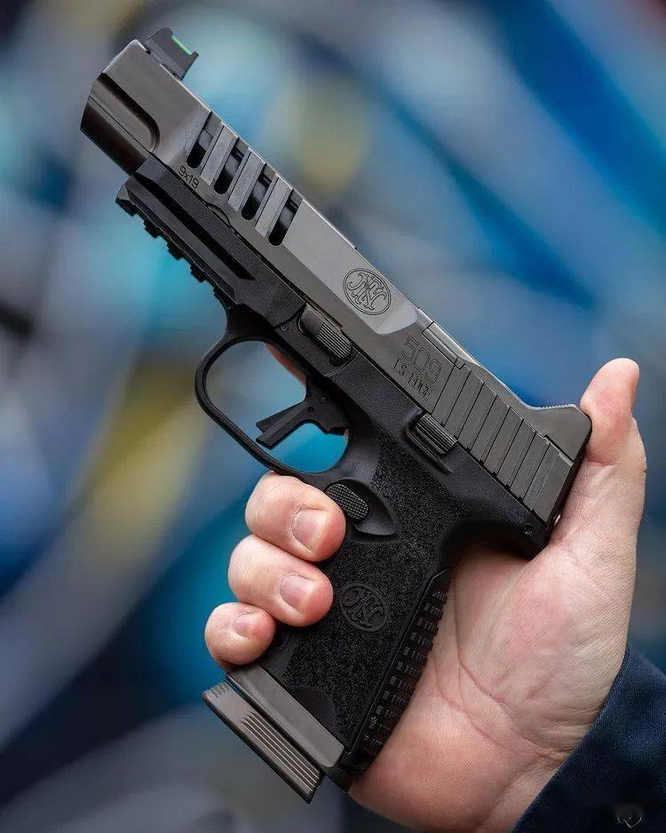 【大牌出品】比利时fn公司fn509系列手枪美图