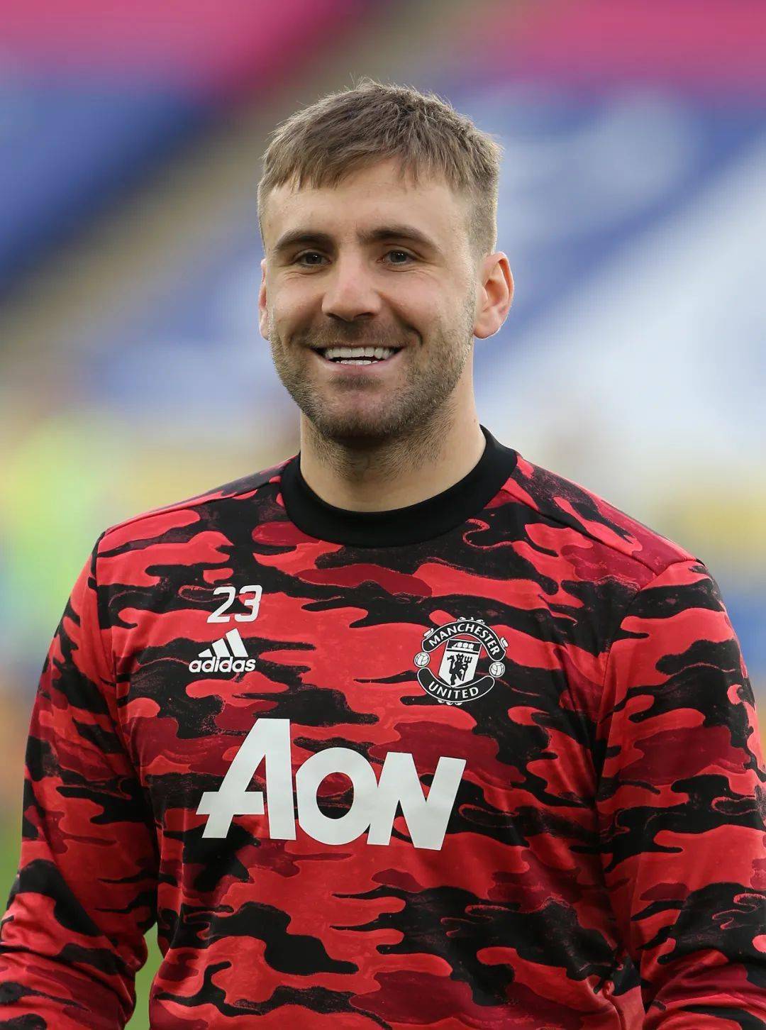 卢克·肖蝉联曼联月最佳球员