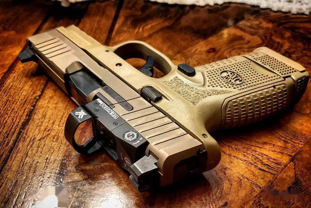 大牌出品比利时fn公司fn509系列手枪美图