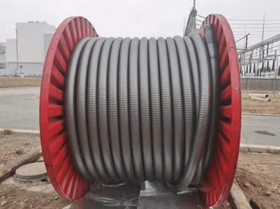 国内首条220千伏国产绝缘料电缆成功投运_高压