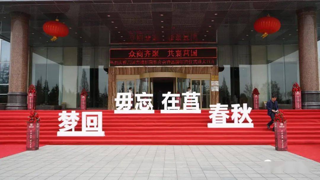 部常务副指挥王兴展,县委常委,宣传部长卢兆梅,县政府副县长何玉晓