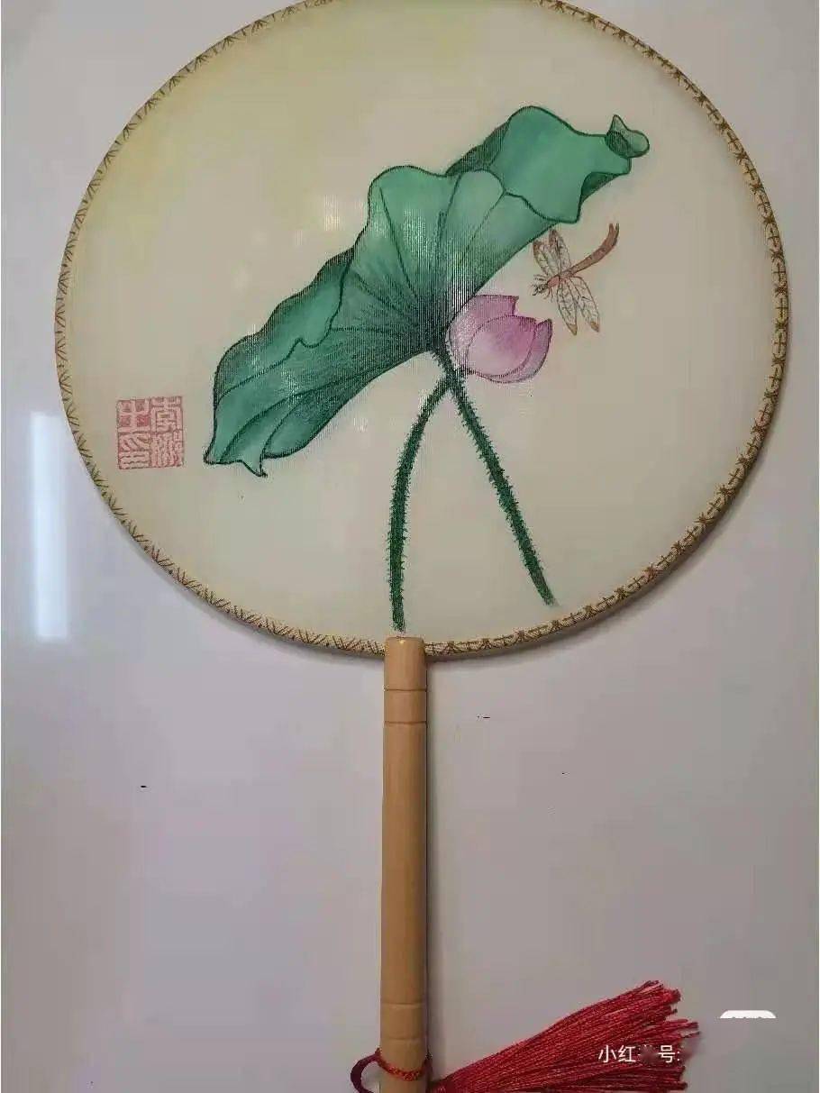 hello spring美好春日,如约而至老师介绍团扇扇面有哪些表现方式和