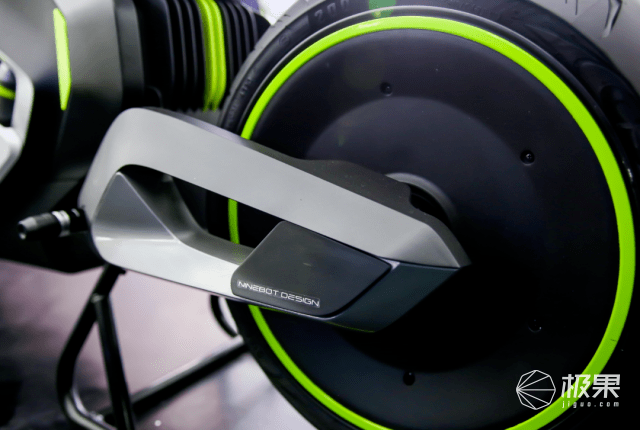 这款国产神车不加油不充电只靠奶瓶就能千里走单骑