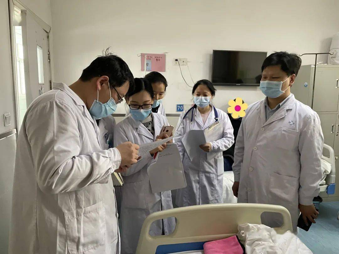 包含北京大学肿瘤医院热门科室黄牛挂号的词条