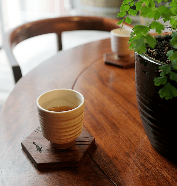 mm价格:198元 / 套细致打磨,精工制造细节之美,独特自然融汇东方情韵