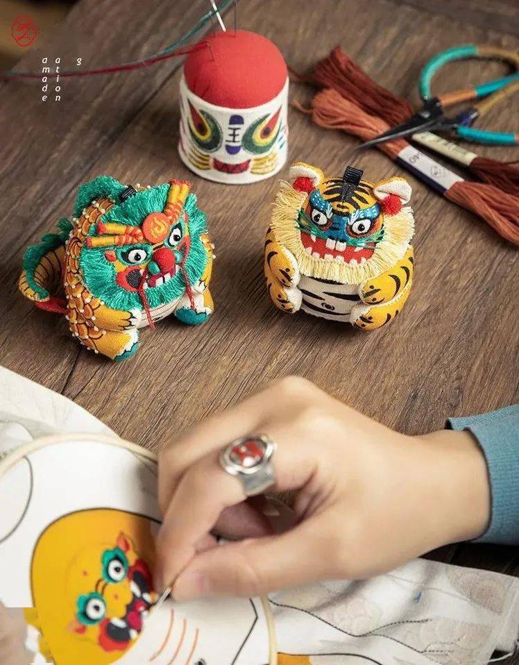 国潮风的文创产品设计上够惊艳