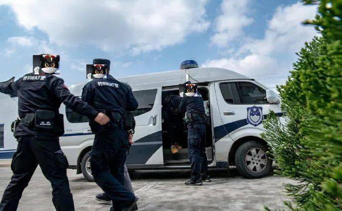 对暂时落脚于泾县桃花潭镇的贩卖,吸食毒品犯罪团伙进行收网行动