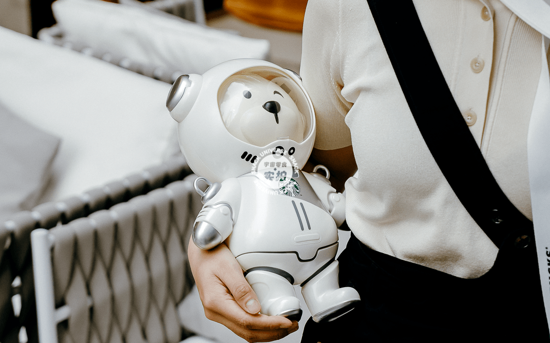 玩具星巴克又出爆款限量款太空熊免费送
