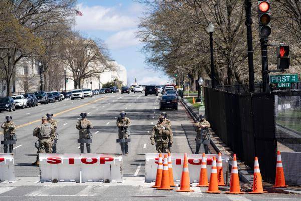 全球联系| 美国国会附近警方袭击造成2人死亡1人受伤_新华社