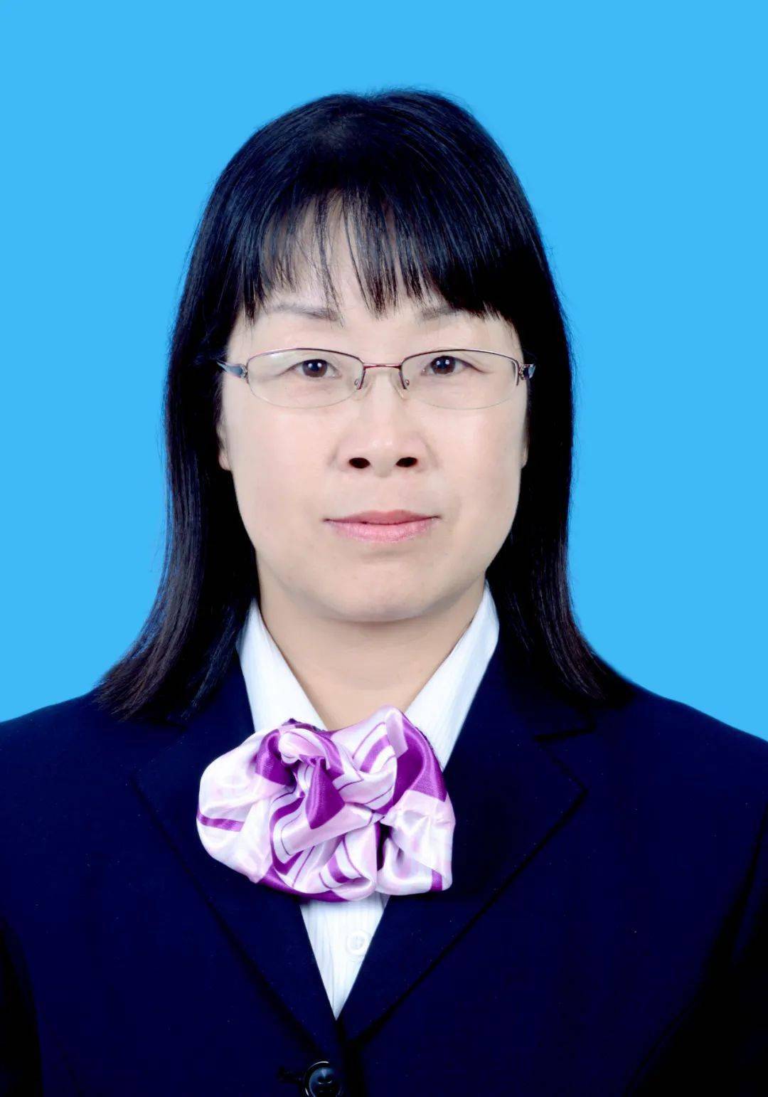 耕耘三尺讲台守望满园花开2020–2021学年度上学期优秀教师风采