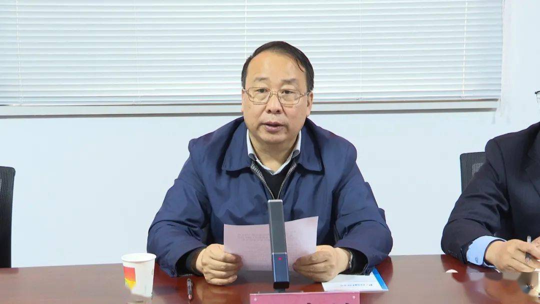 梁德铭指出,凤合高速不仅是岷县,也是省列重大项目,项目的实施,将为全