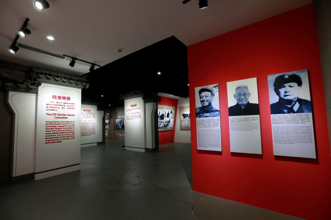 03黄山军博园开放时间:8:00-17:00,周末正常开放门票:55元/人地理位置