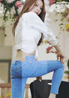 这扭臀好像不错哦