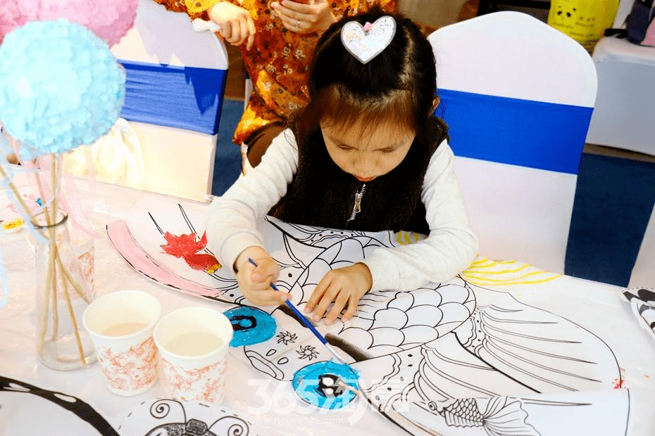 风筝diy丨陪孩子来西亚,画一个属于宝贝们的风筝吧~_楼美之