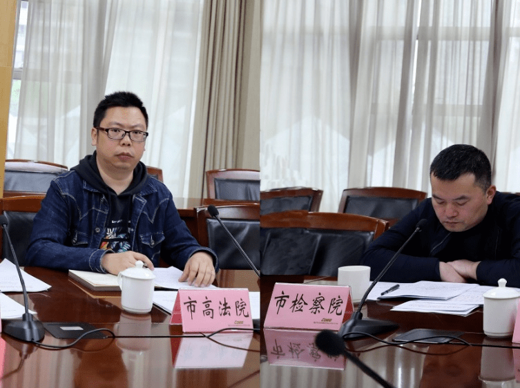 市林业局执法处副处长罗伟表示,加强自然保护地生态环境监管,严肃查处