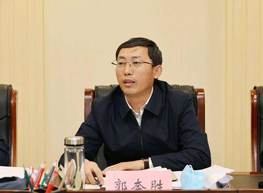 张存良摄市直相关部门从"整合行政执法职能,理顺执法体制""健全行政