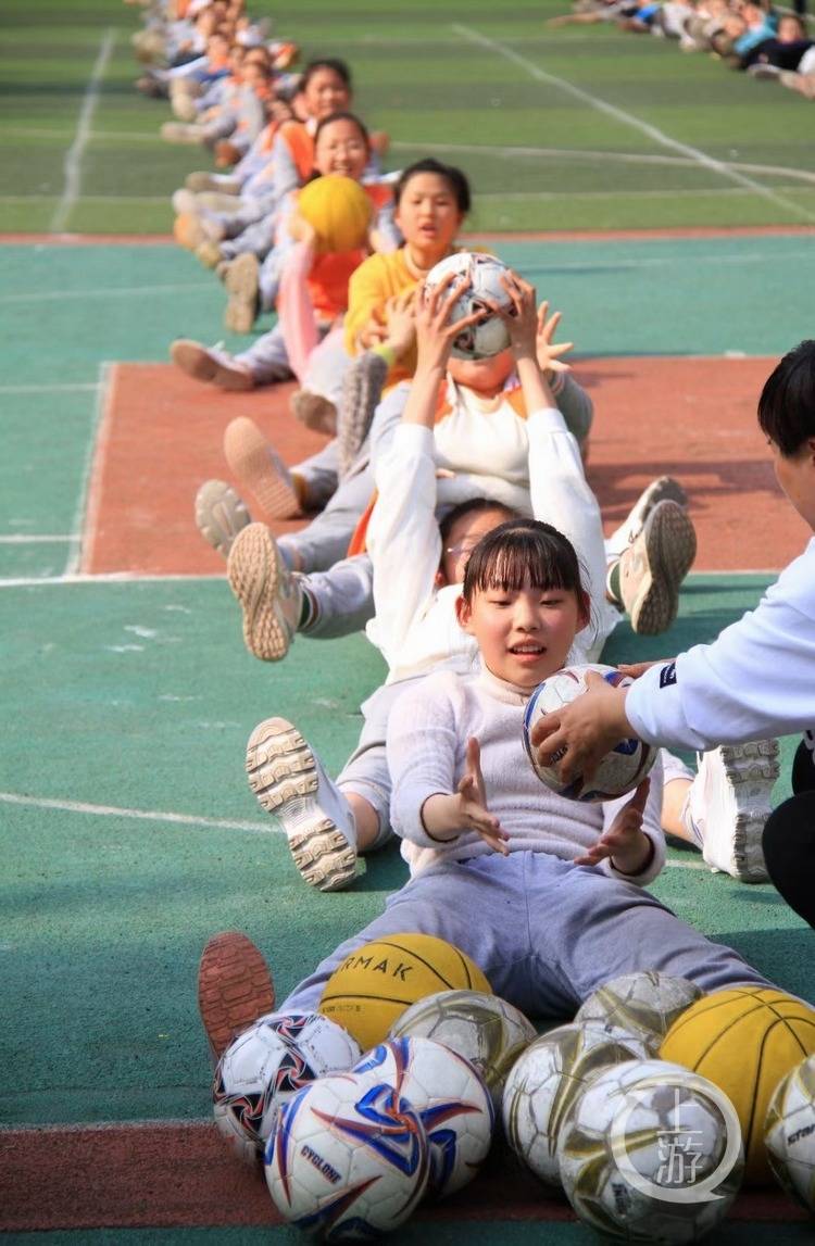 杨石路小学对口中学图片