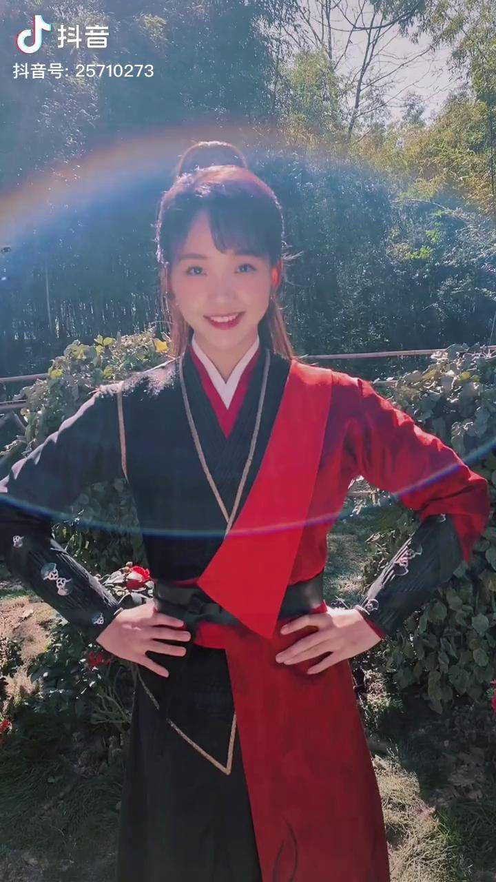 四季予你四季予你手势舞一起摇起来