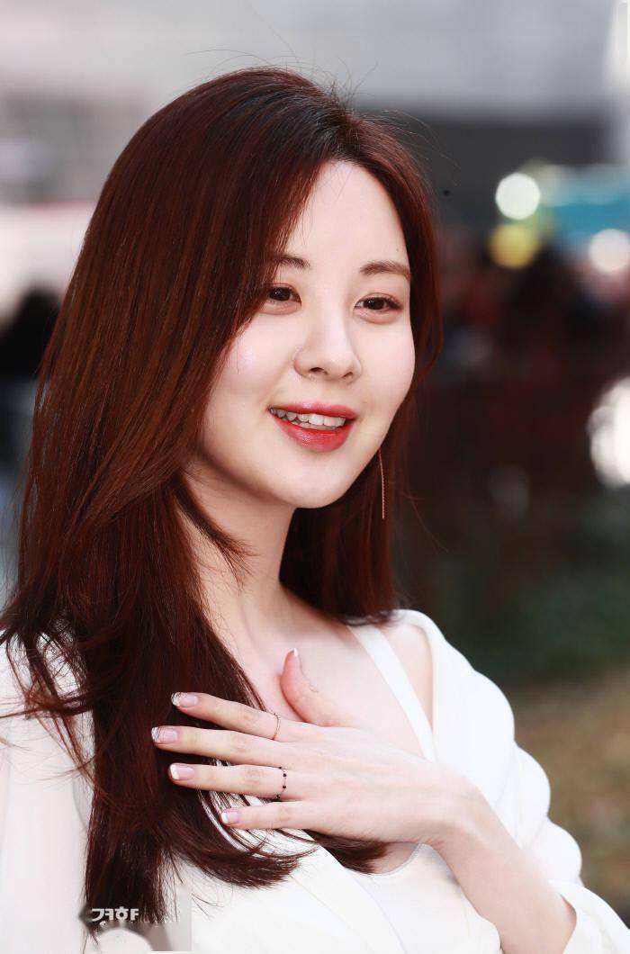 [星闻]徐贤出道第5000天,"粉丝们的愤怒"