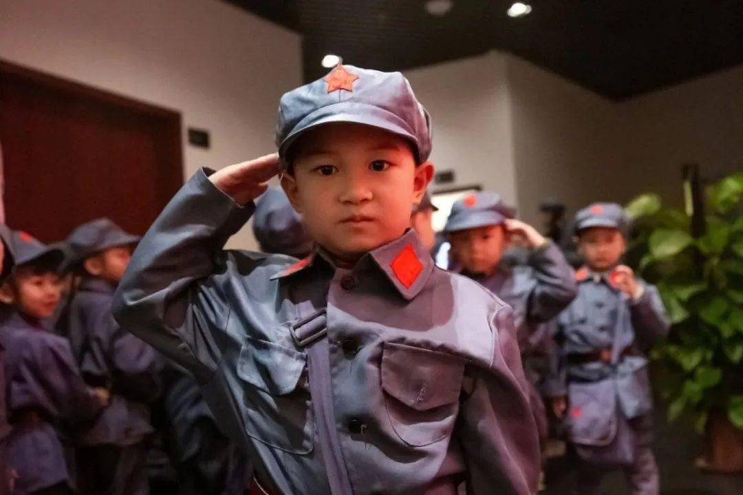 党史学习教育六幼红娃学党史忆苦思甜铭党恩