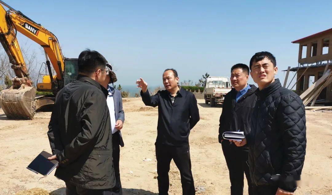 孙华君强调,加强环境保护是一项重大政治责任,各级各部门要把思想和