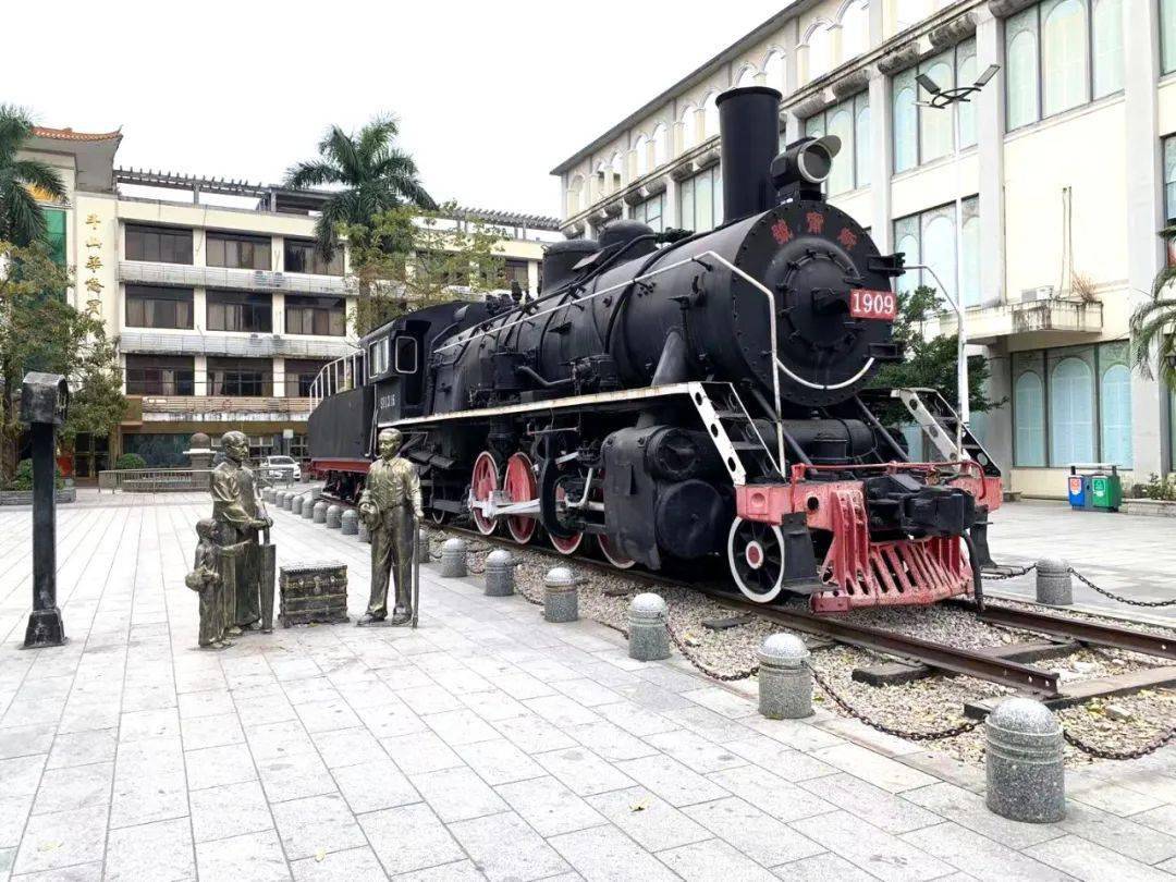 今天新华每日电讯整版报道江门这些宝贝火了