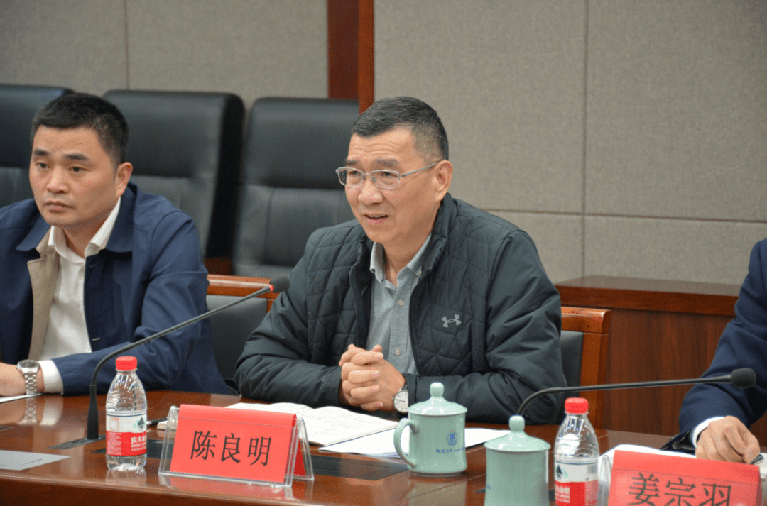 省教育厅副厅长汤筱疏一行到瑞安调研指导教育工作