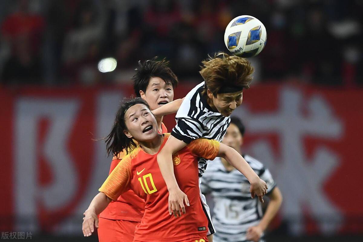 从胜利走向胜利!玫瑰绽放焕新登场,女足晋级奥运扬眉吐气