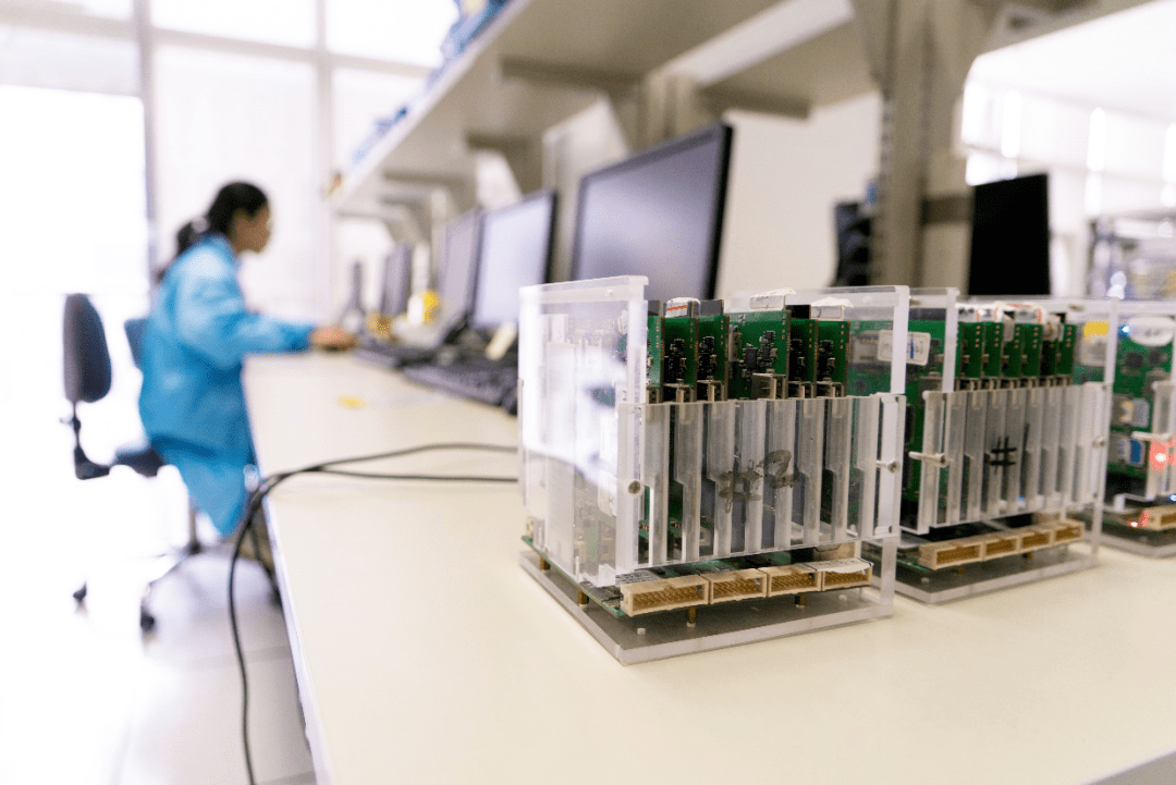 (紫光展锐测试实验室)